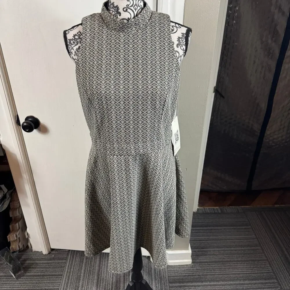 Emerald Sundae Gray Black Metallic Geometric Mock Neck Fit & Flare Dress NWT 13